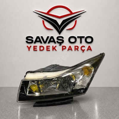 CHEVROLET CRUZE ÖN FAR MOTORLU SİYAH  SOL 2009 VE ÜZERİ/TAİWAN